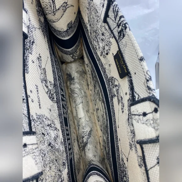 SOLD!!!Brand New Authentic Christian Dior Book Tote Large - Picture 5 of 15